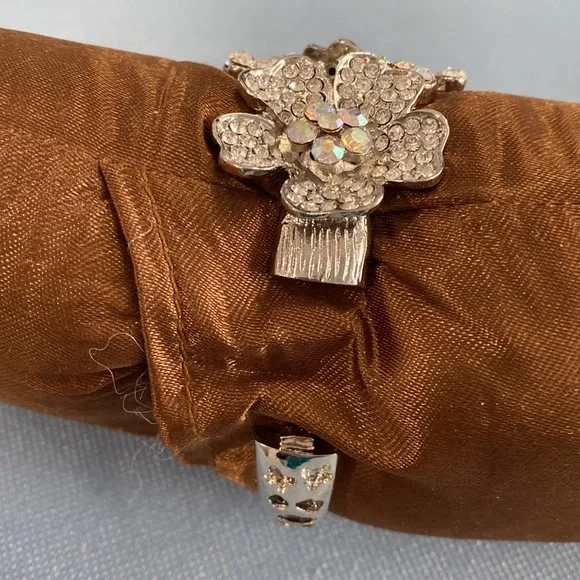 Clip on bracelet - Picture 2 of 2